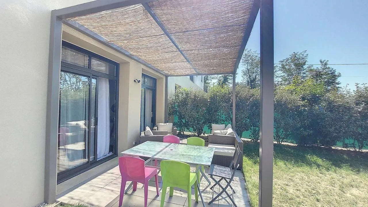 Duplex En Rez De Jardin Apartment Neuville-sur-Saone